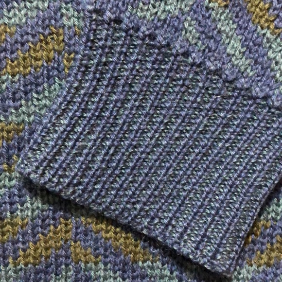 Vintage Emanual Ungaro Paris 100% Wool Sweater - Picture 7 of 15